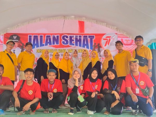 Partisipasi Karang Taruna Wijaya Kusuma Dalam Acara Jalan Sehat Bersih Desa Cebolek Kidul