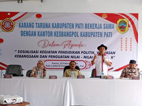Karang Taruna Desa Cebolek Kidul Berpartisipasi dalam Sosialisasi Pendidikan Politik