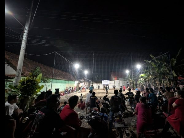 Kemeriahan Hari Pertama Turnamen Voli Tujuhbelasan Karta Wijayakusuma x KKN 38 UMK